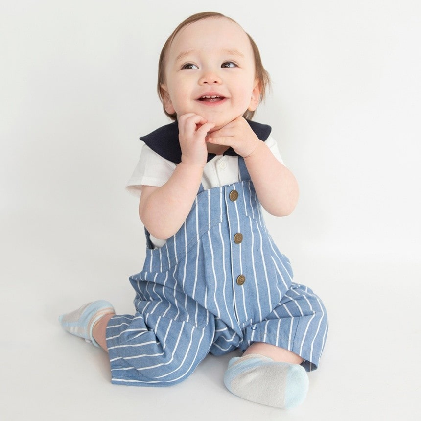 ネイビーブルー