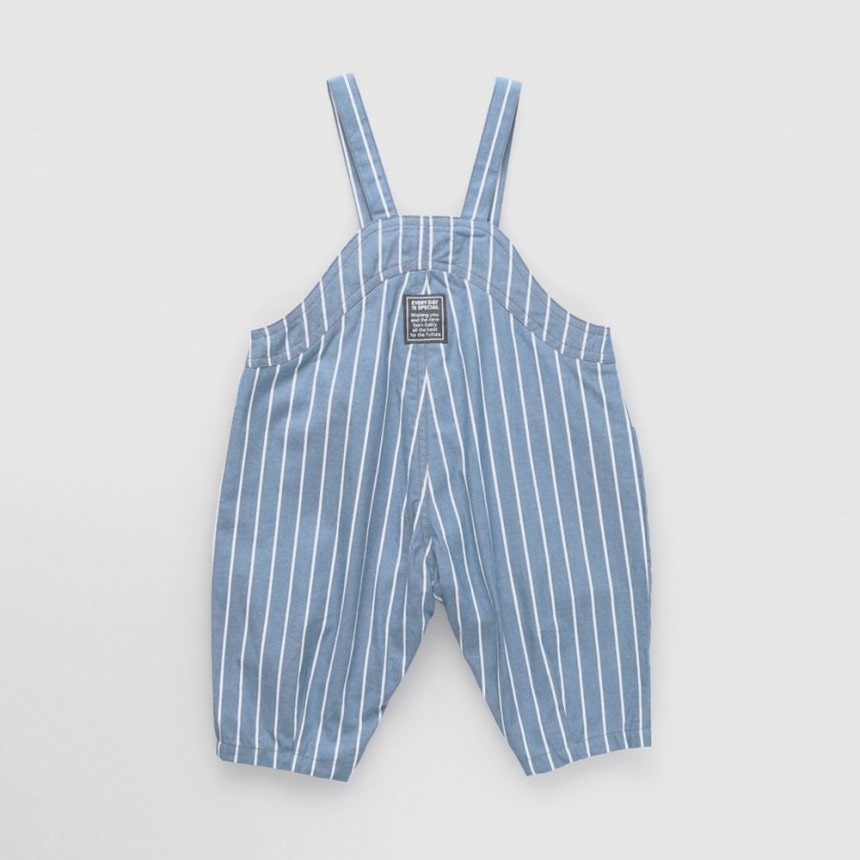 ネイビーブルー