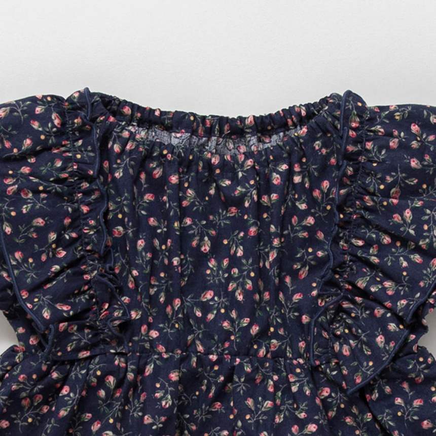 ネイビーブルー