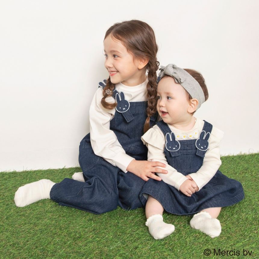 ネイビーブルー