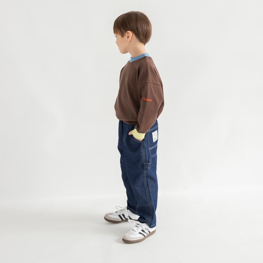 ネイビーブルー