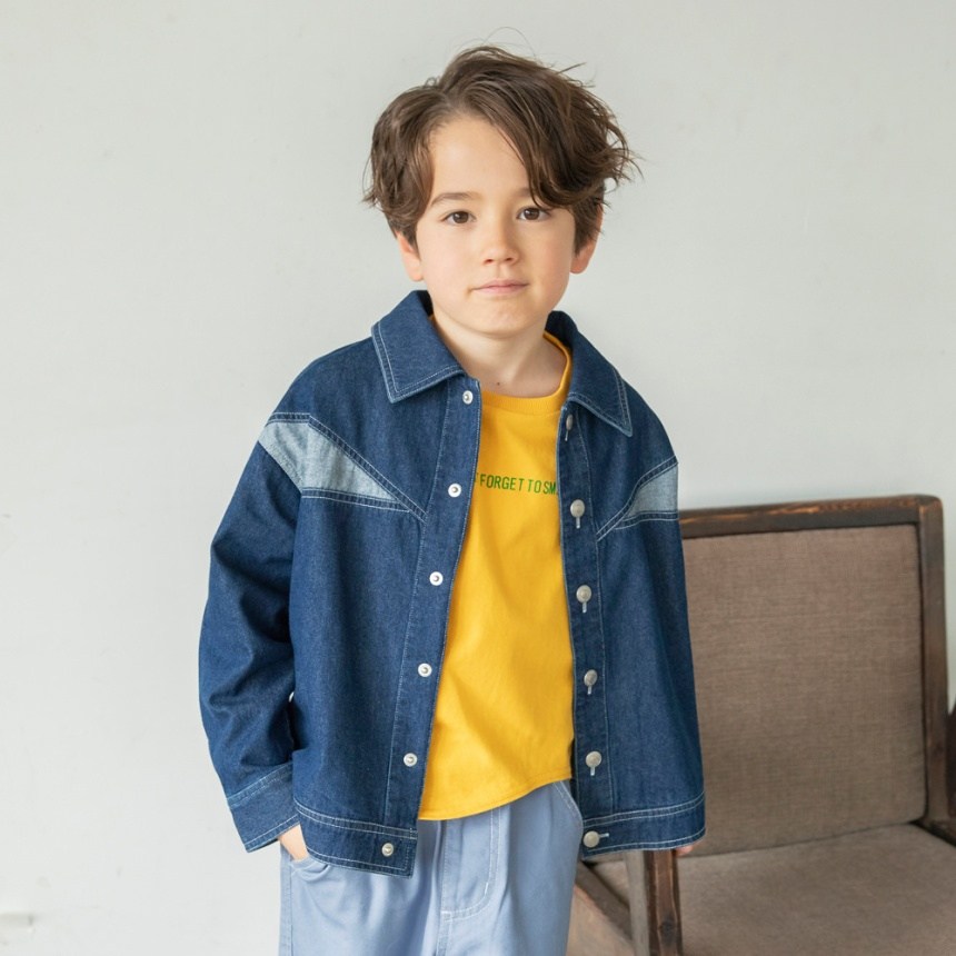 ネイビーブルー