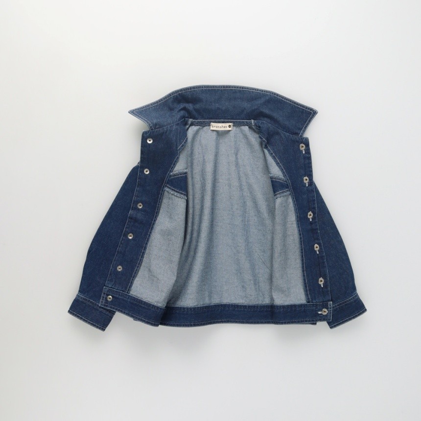 ネイビーブルー