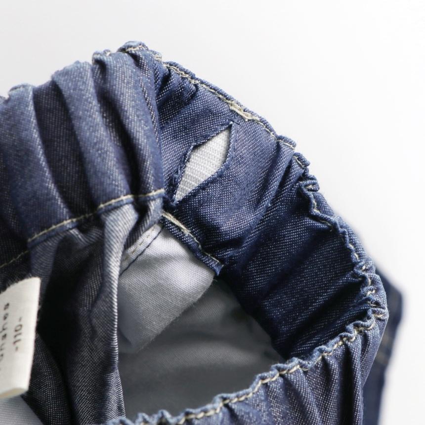 ネイビーブルー