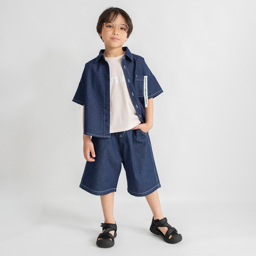 ネイビーブルー