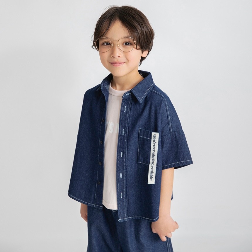 ネイビーブルー