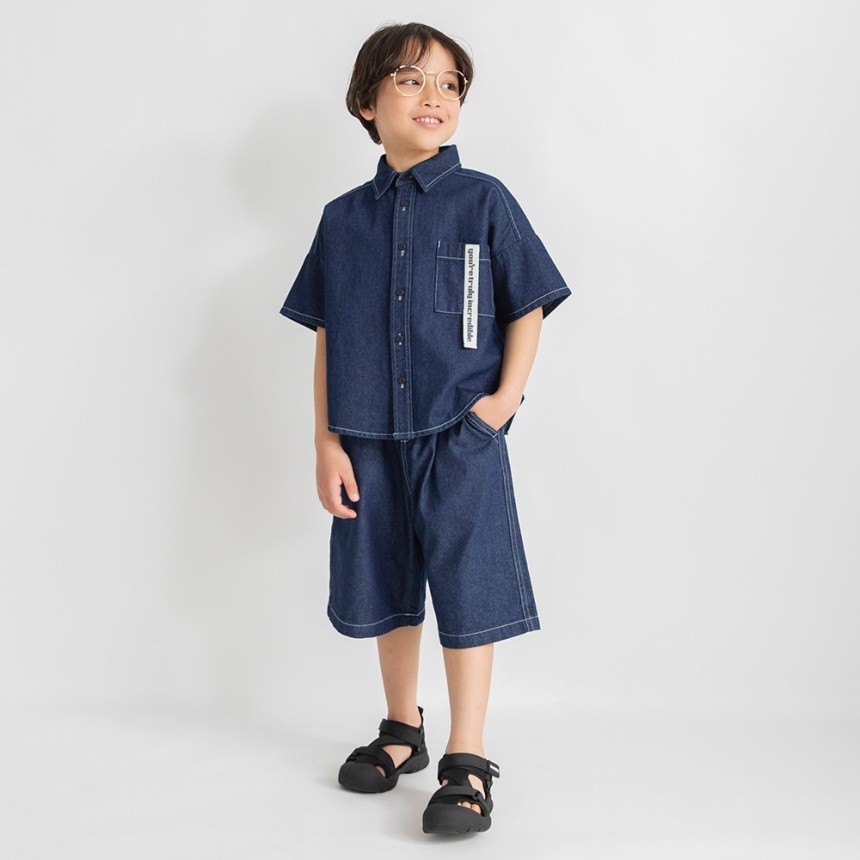 ネイビーブルー