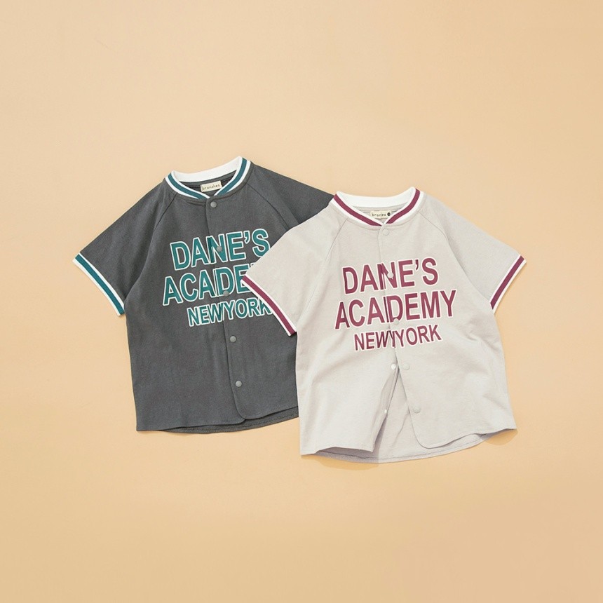 チャコールグレー