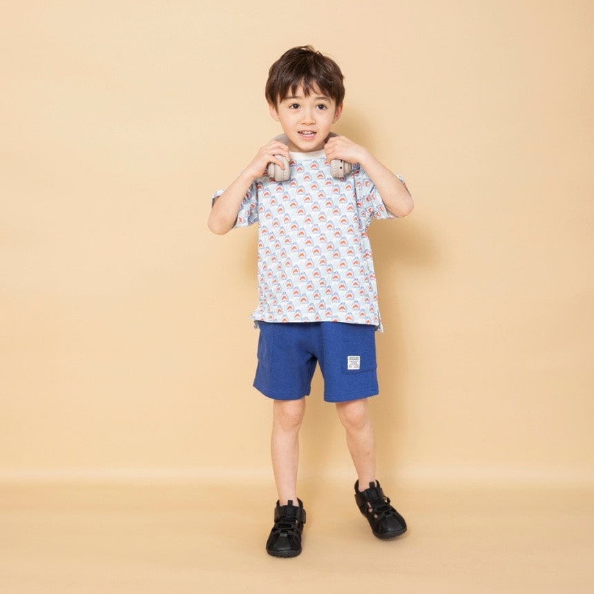 ネイビーブルー