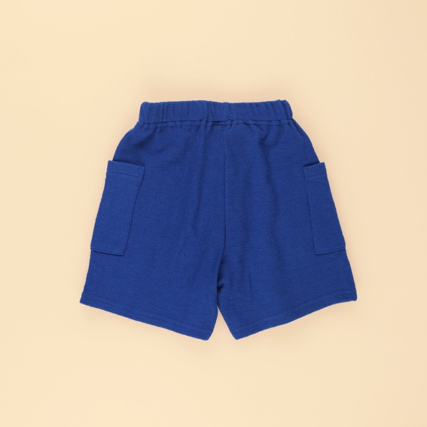 ネイビーブルー