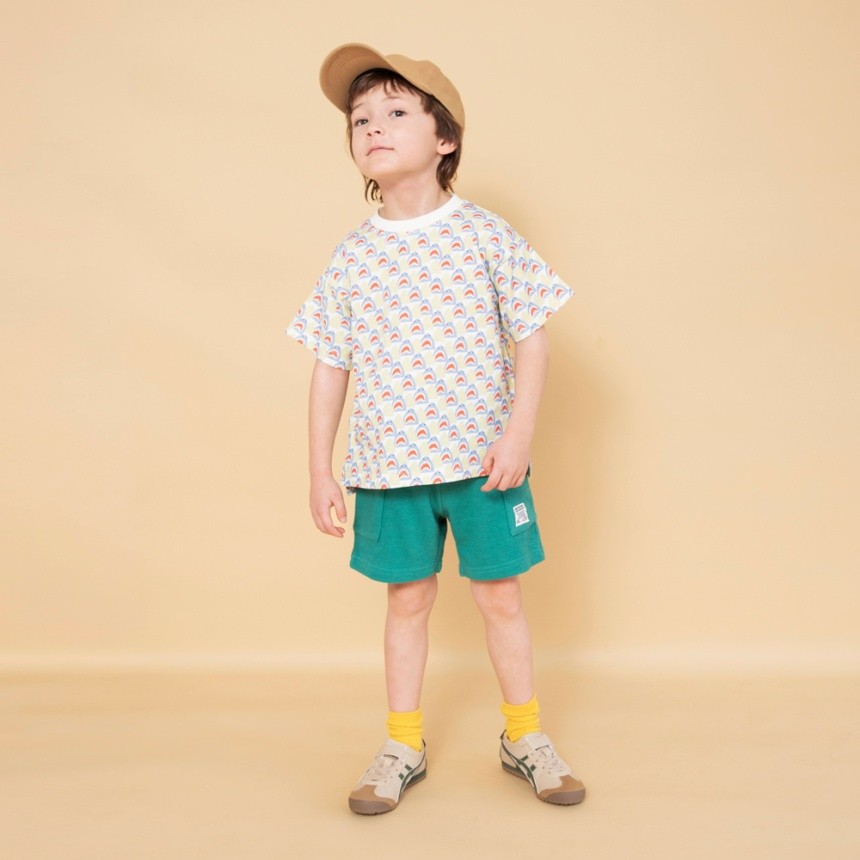 ライトグリーン