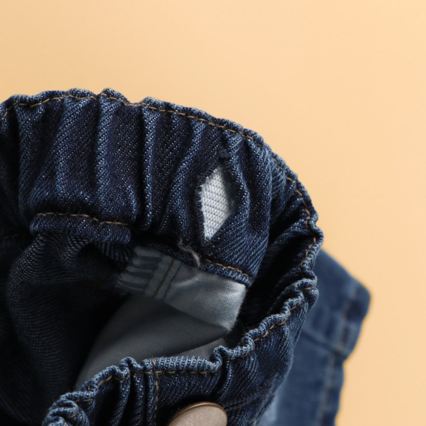 ネイビーブルー