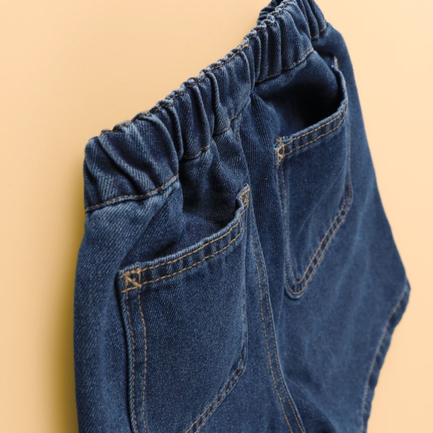 ネイビーブルー