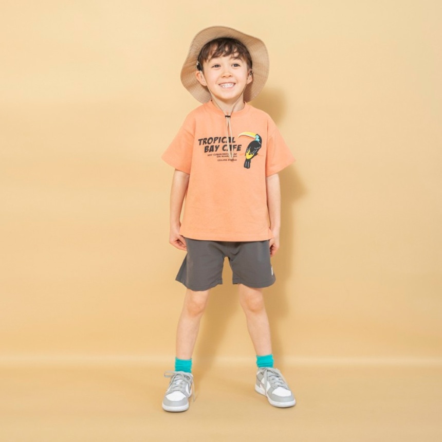 ライトオレンジ