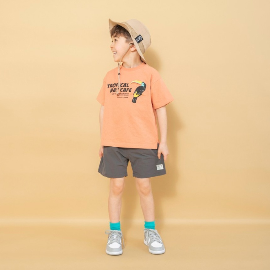 ライトオレンジ