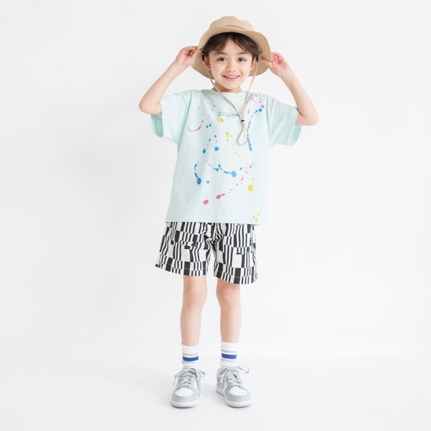 ライトグリーン