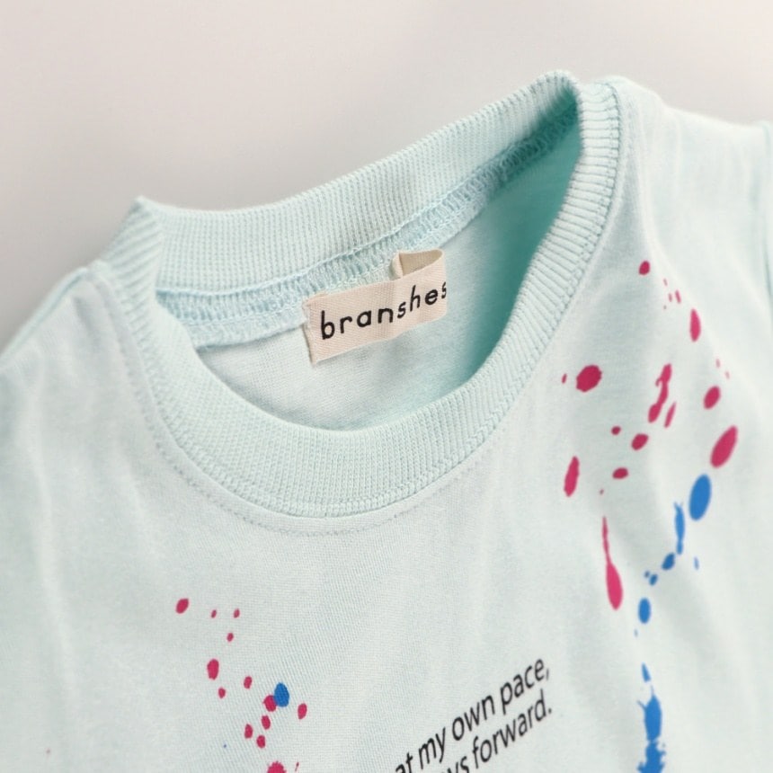 ライトグリーン