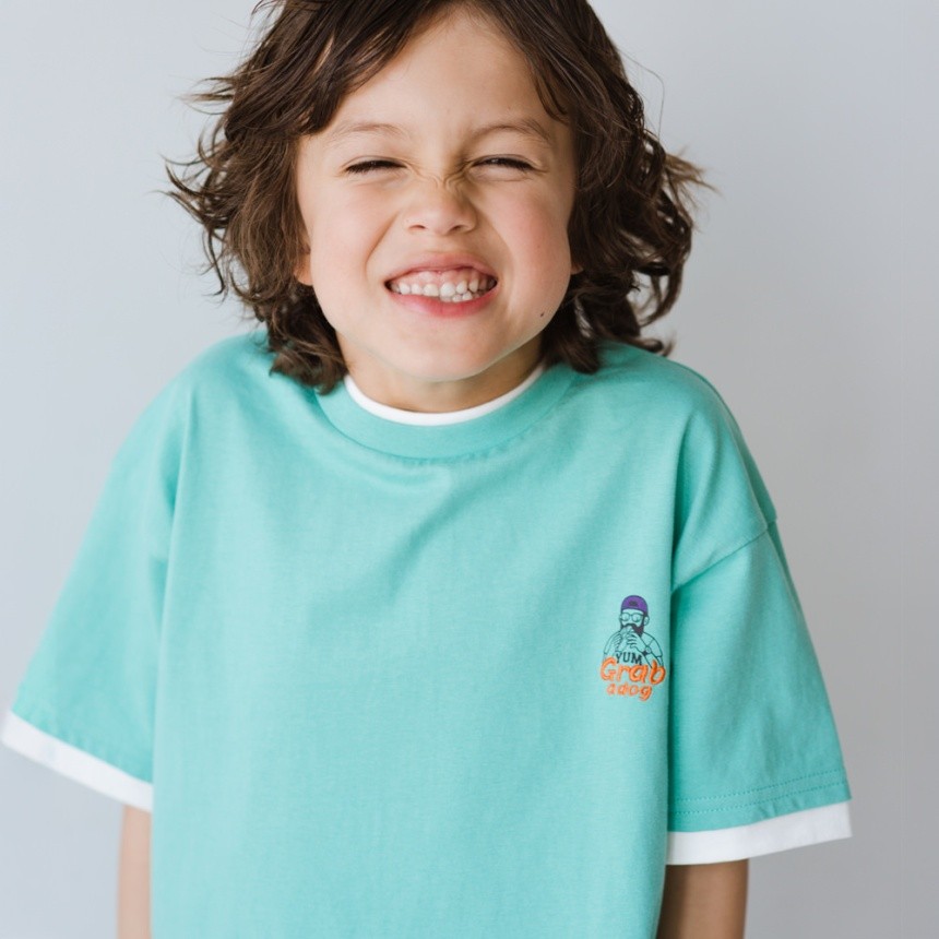 ライトグリーン