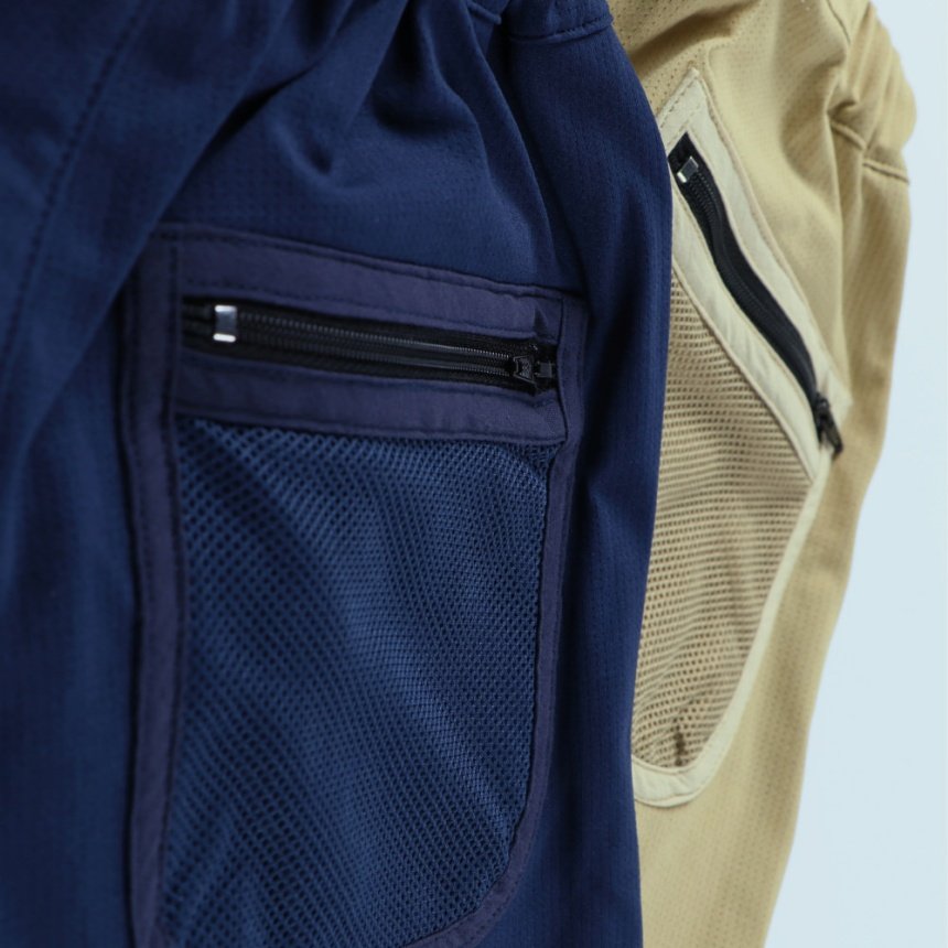 ネイビーブルー