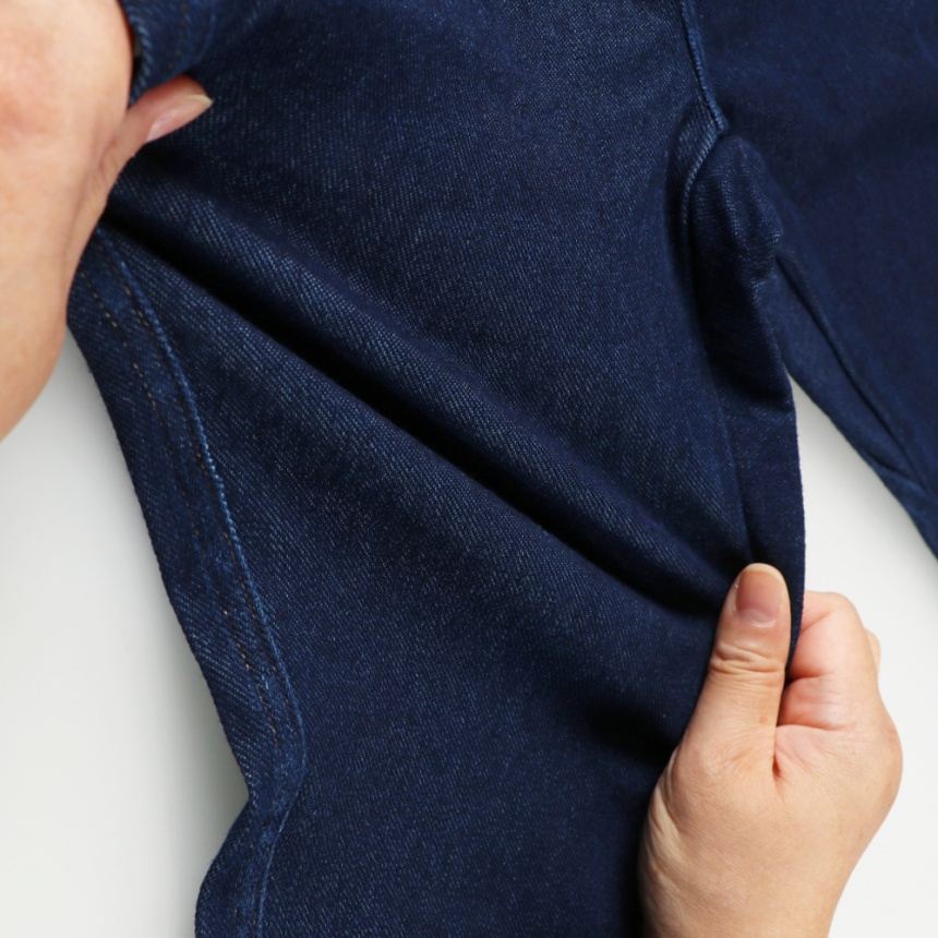 ネイビーブルー