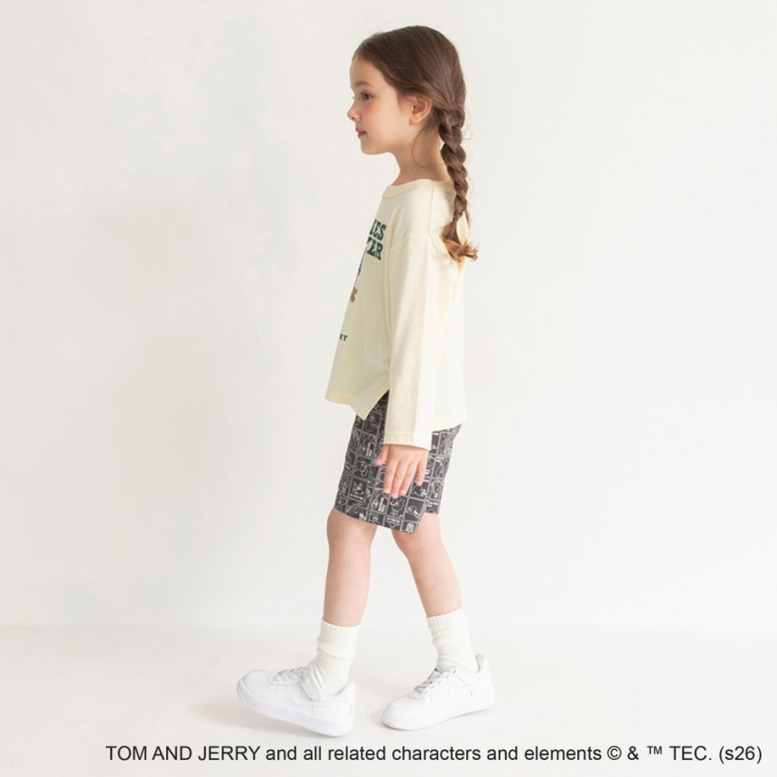 チャコールグレー