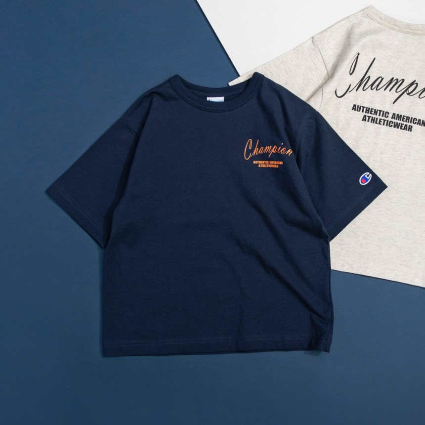 ネイビーブルー