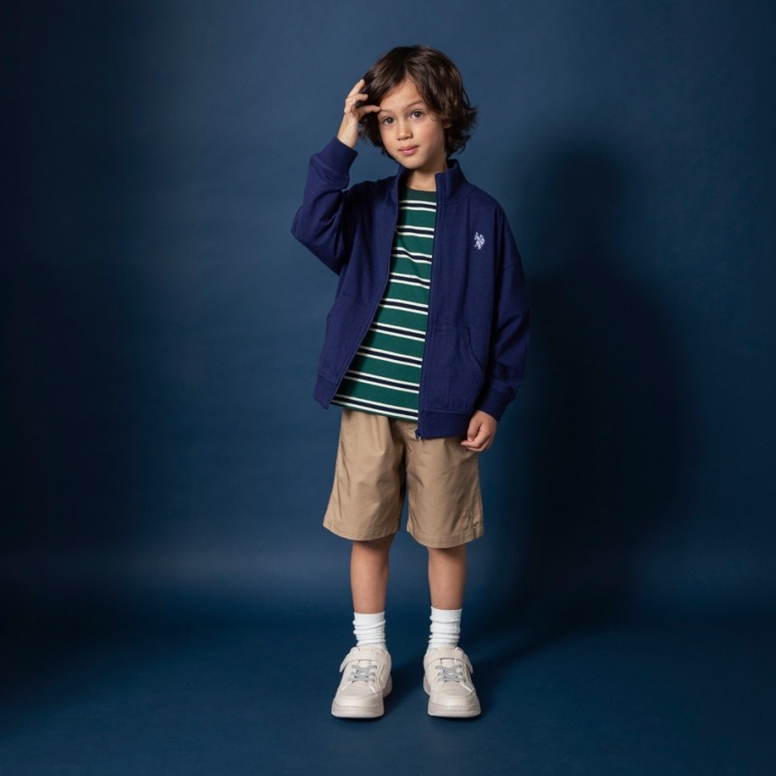 ネイビーブルー