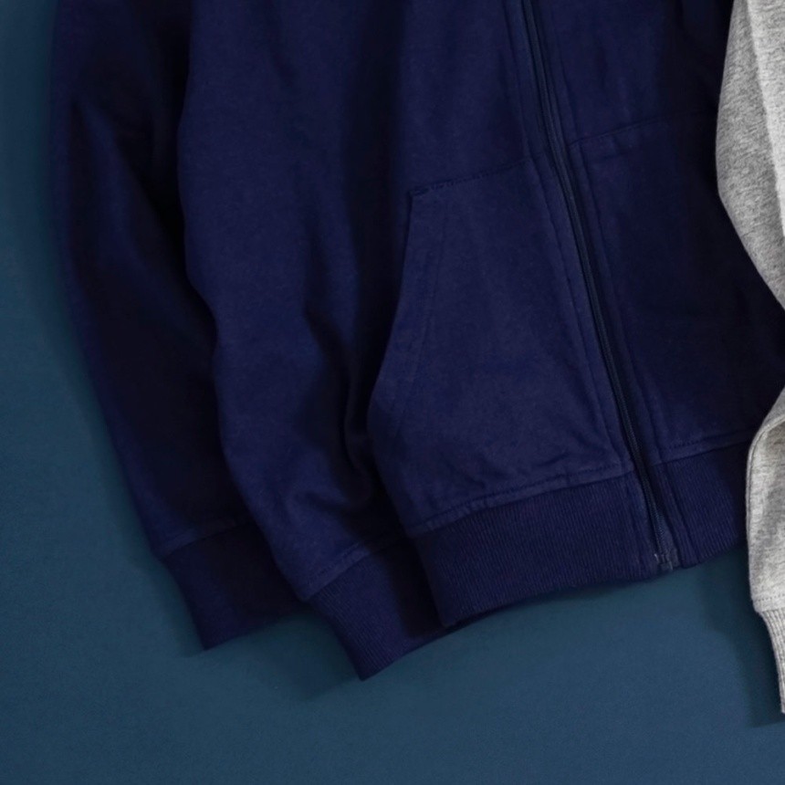 ネイビーブルー