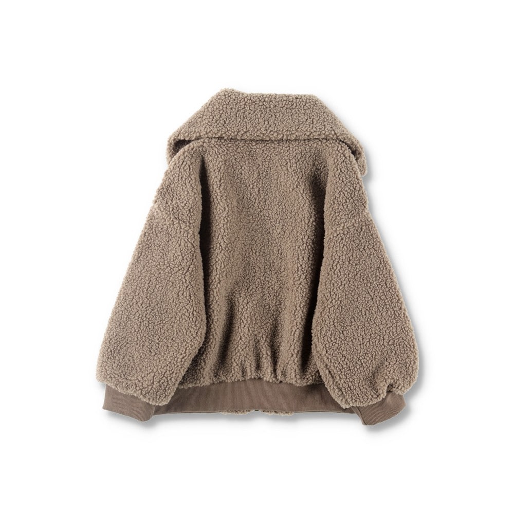 大きめ衿ボアジャケット