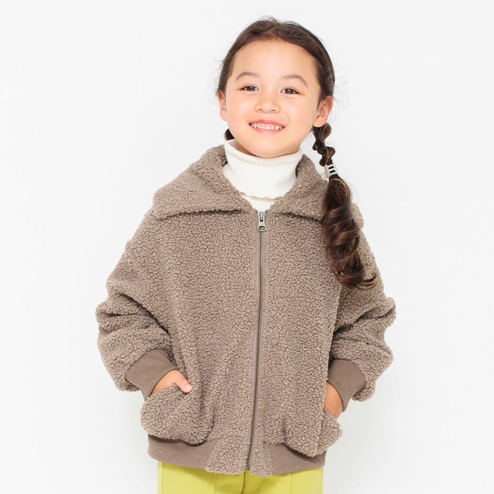 大きめ衿ボアジャケット