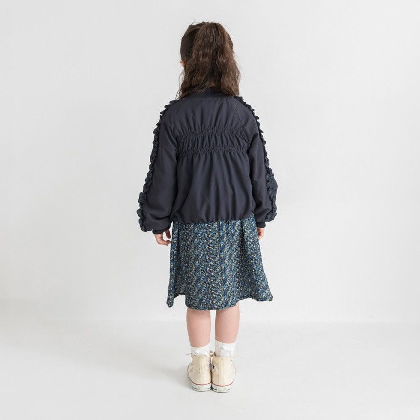 ネイビーブルー