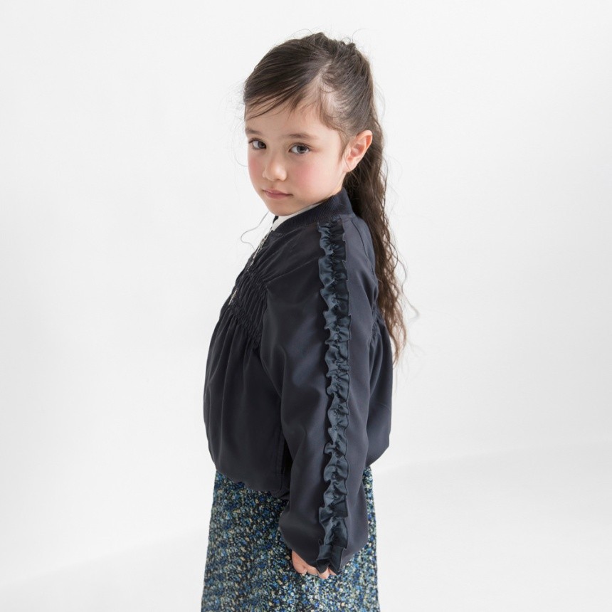 ネイビーブルー