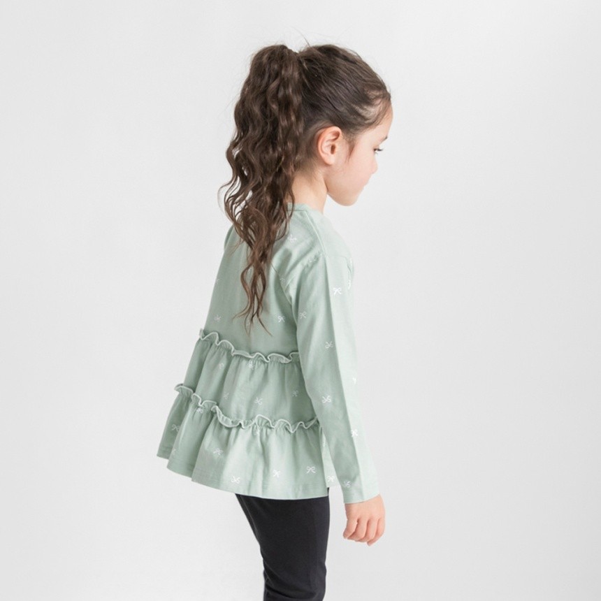 ライトグリーン