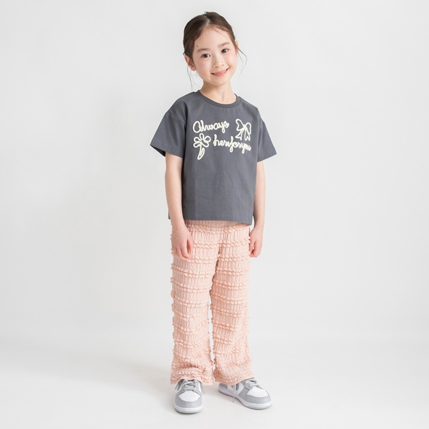 チャコールグレー