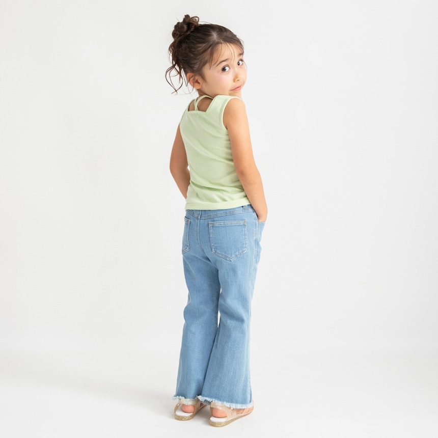 ライトグリーン