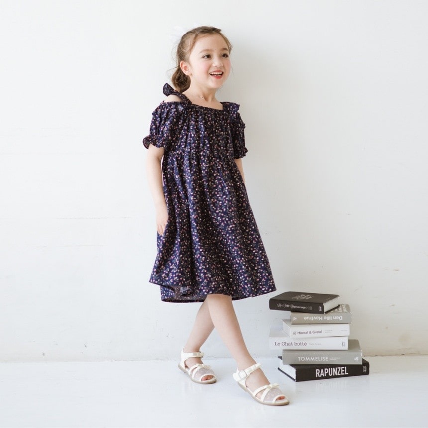 ネイビーブルー