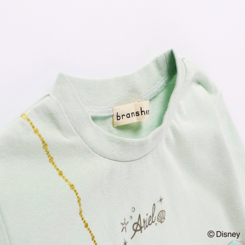 ライトグリーン