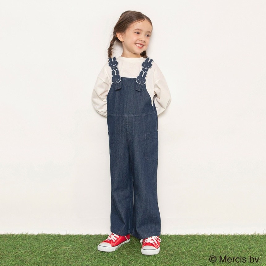 ネイビーブルー