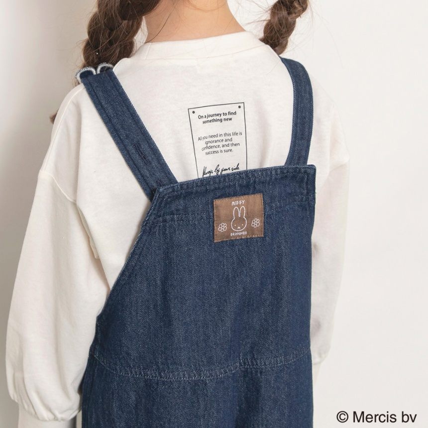 ネイビーブルー