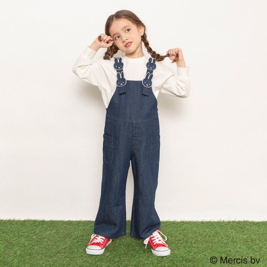 ネイビーブルー