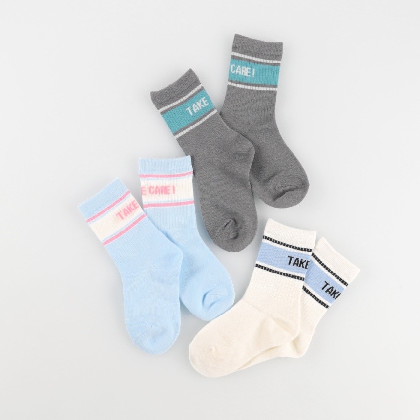 チャコールグレー