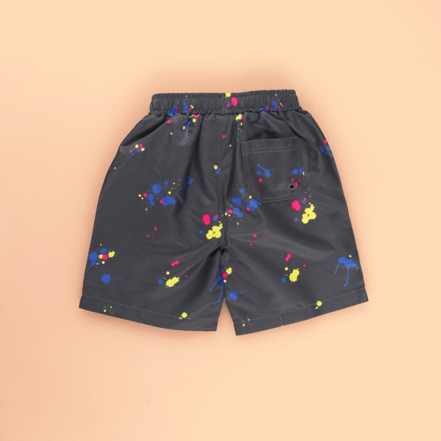 チャコールグレー