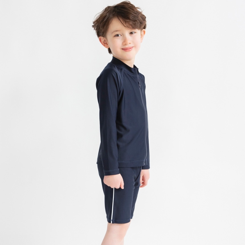 ネイビーブルー