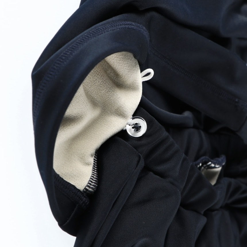 ネイビーブルー