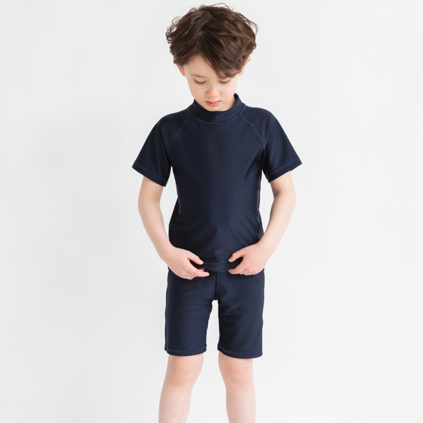 ネイビーブルー