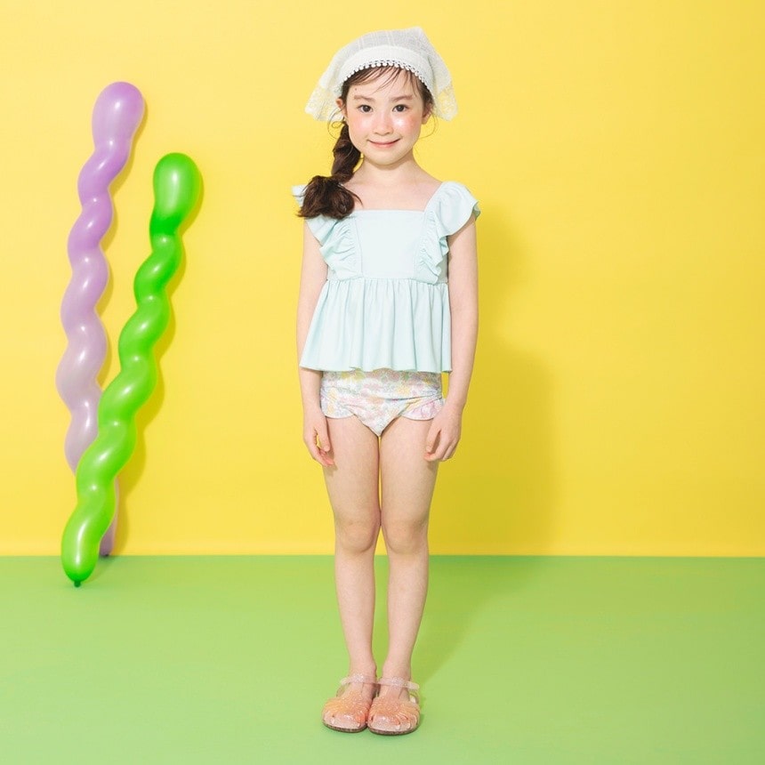 ライトグリーン