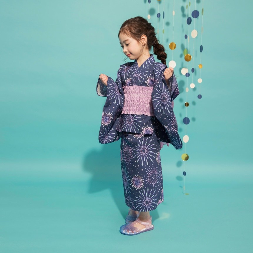 ネイビーブルー