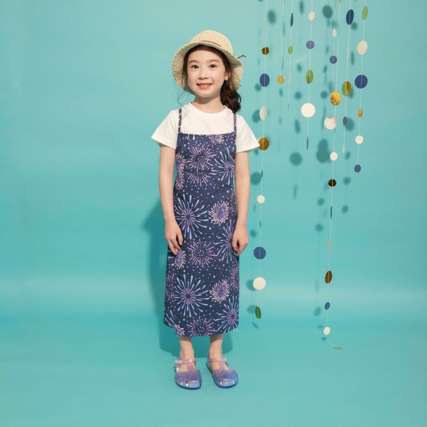 ネイビーブルー