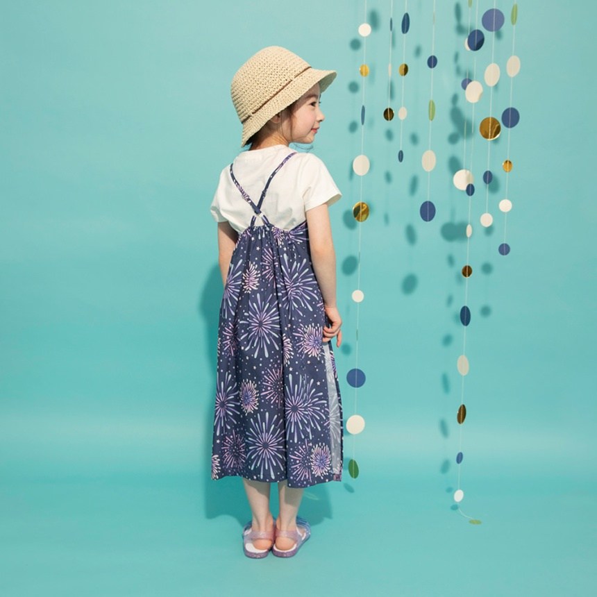 ネイビーブルー