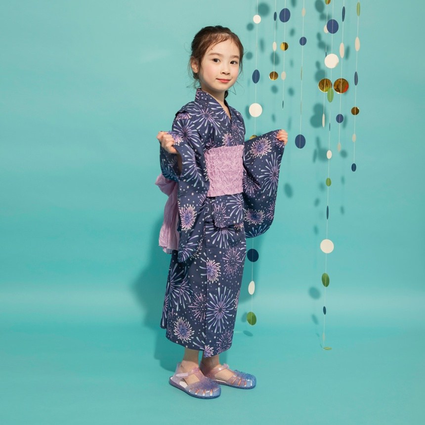 ネイビーブルー